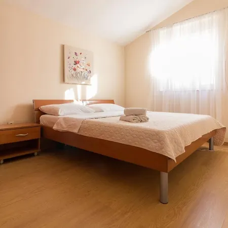 Moderne Mia Appartement *