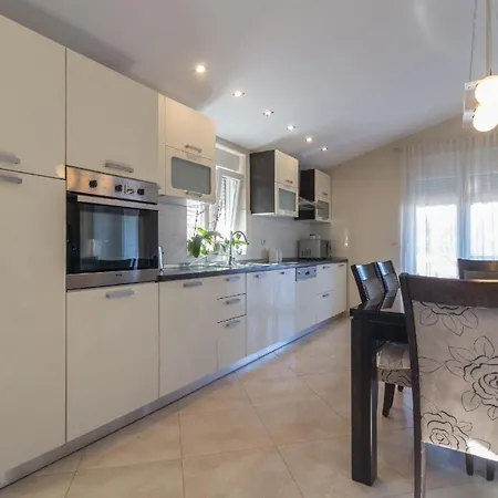Moderne Mia Appartement