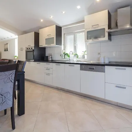 Moderne Mia Appartement *
